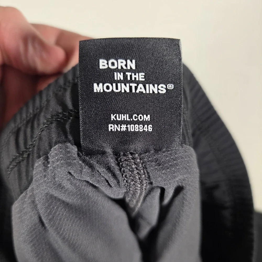 Kuhl Skort Born In The Mountains Womens Size Medium Black Elastic Zipper‎ Pocket